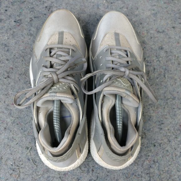 Nike Air Huarache Run SE Low Womens Size 8.5 Shoes Gray 859429-002 NO INSOLES - Picture 9 of 10